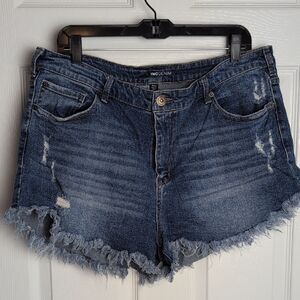 INC Denim Women's Frayed Hem Jean Shorts, 16/33